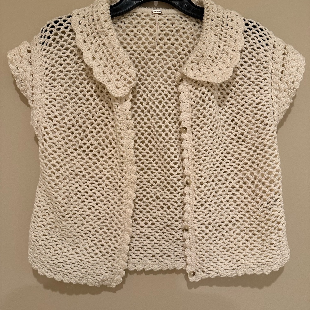 Free People crochet off white sweater. Short sleeves, crop.